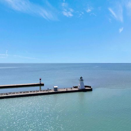 Luxe Lodges On Lake Erie Port Dover Eksteriør bilde