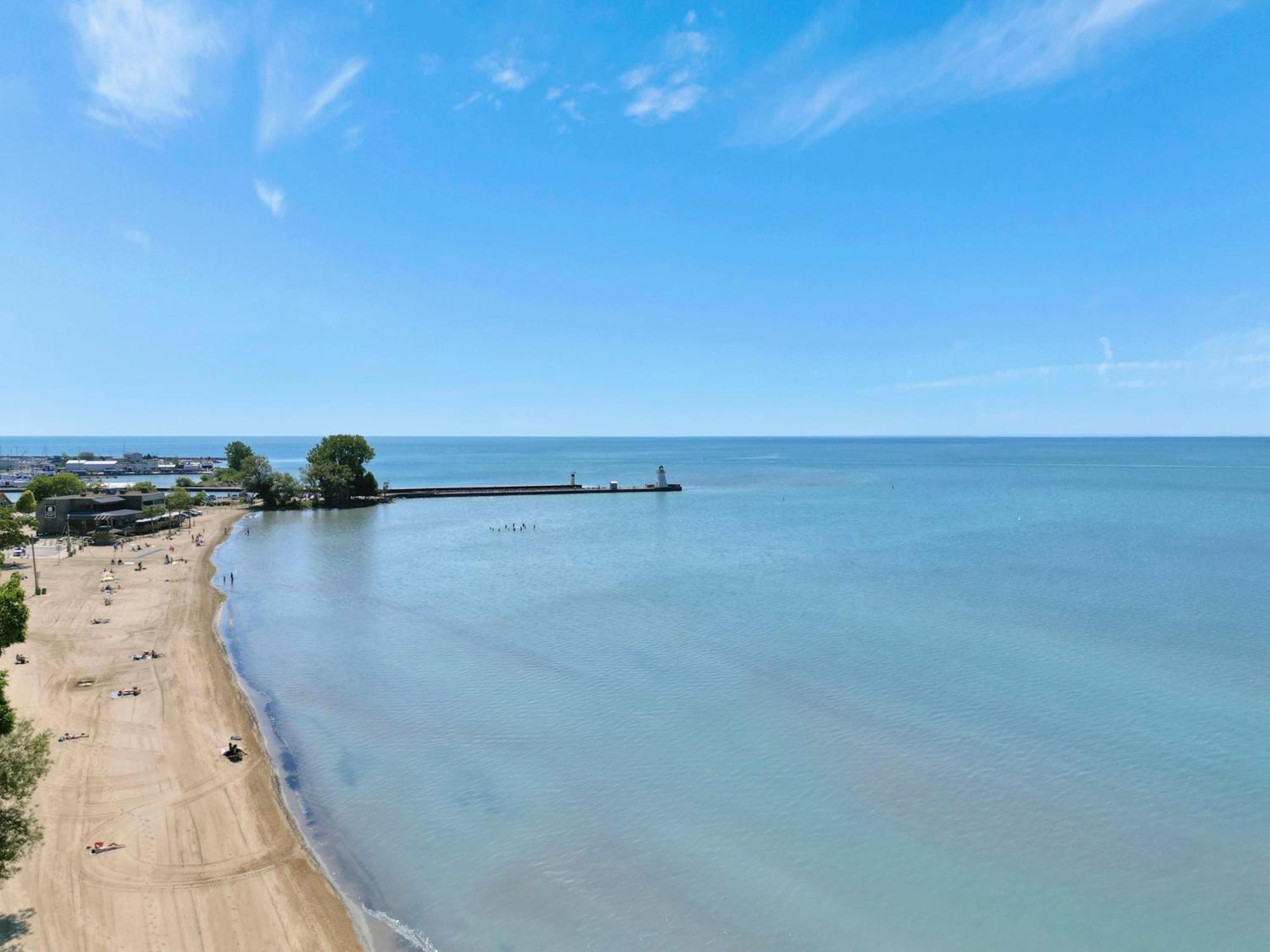 Luxe Lodges On Lake Erie Port Dover Eksteriør bilde